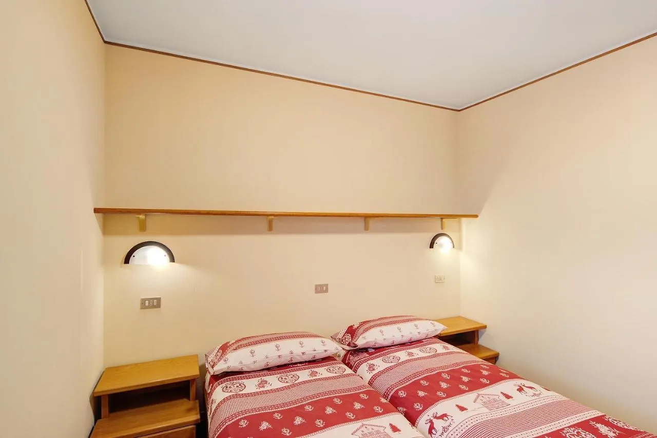 Baita Pemont 2 Apartment Livigno Italy