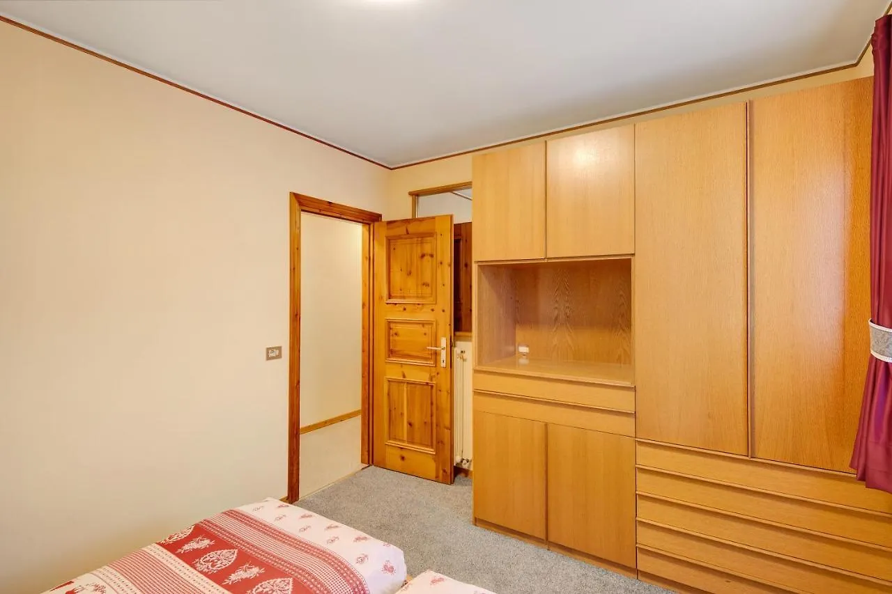 Baita Pemont 2 Apartment Livigno