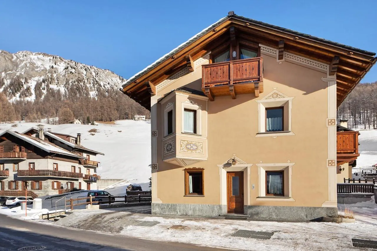 Baita Pemont 2 Apartment Livigno